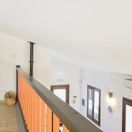 Nice In W/ 3 Bedrooms بيت للعطل أروسييْ