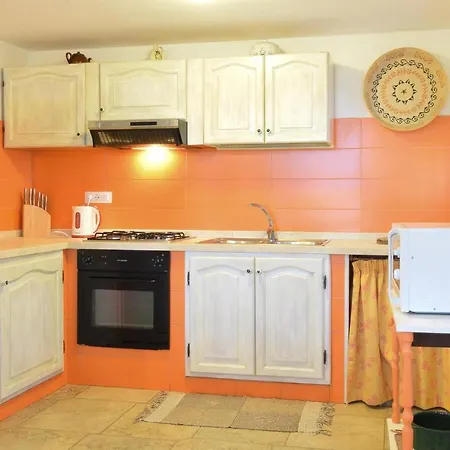 Nice In W/ 3 Bedrooms بيت للعطل *